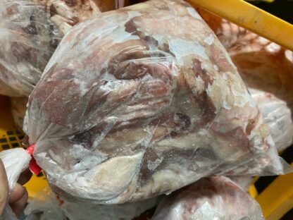 Gân mỡ bắp bò (túi ~1kg) 牛すね肉のスジと脂